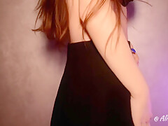 Otbrunette In A Hort Skirt Asturbates Her Perfect Ussy Alicegrylls