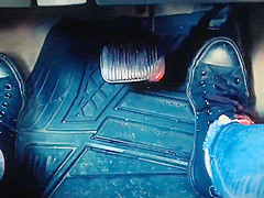 Pedal pumping while masturbating