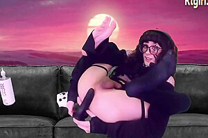 Petite American Brunette Femboy With Glasses Webcams Solo