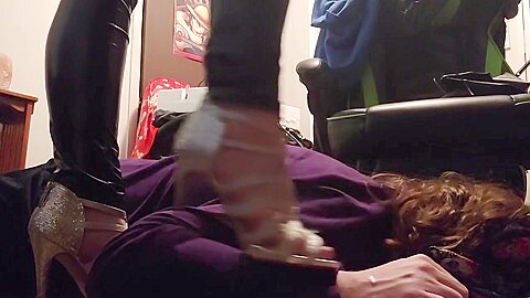 Poisonousxgoddess - Heel Sucking, Foot Worship, Domniation