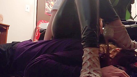 Poisonousxgoddess - Heel Sucking, Foot Worship, Domniation