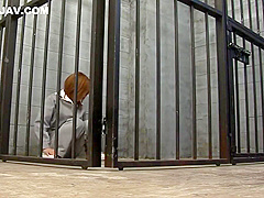 Prisoner beauty sucks the guyard's dick in her cell