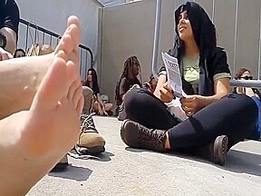 Public feet