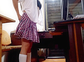 Rebellious student 18+ Starts In The World Of Porn With A Video In Her Stepfathers Office