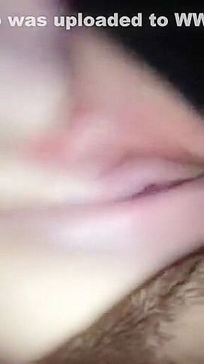 Rubbing my clit until I cum