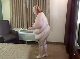 SSBBW Kandy Jump Rope