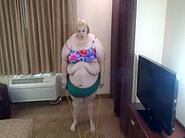 SSBBW Kandy Jump Rope