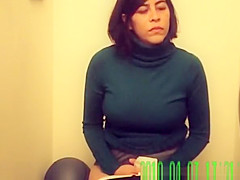 School teachers caught in toilet pissing