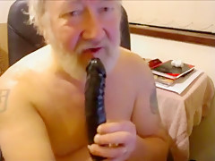Self-fucking with hat-pole and sextoy