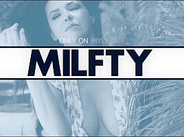 Sexy MILF Fucking Scene - MYLF
