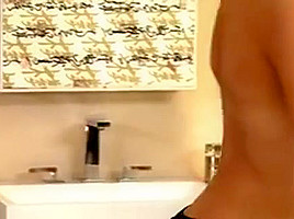 Sexy Pornstar Facial Cumshot