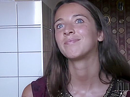 Sexy Tonja Masturbates Outdoors - ersties