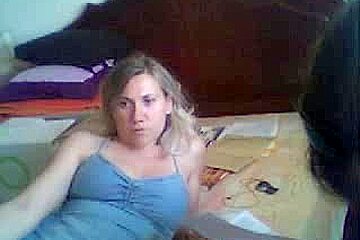 Sexy blonde wife agrees to give mouthjob on web camera