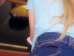 She Was So Addicted To The Video Game That She Did Not Notice That I Cum In Her