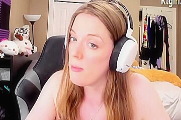 Small Boobs Canadian Trans Cutie Teases On Webcam