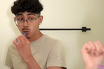 Sophia Locke In New Stepmom Makes The First Move (05-07-2023)