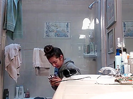 Spy girlfriend shower