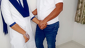 ඉසකල සර ගන බරනන බ Sri Lankan School Babe Fucked By Class Teacher