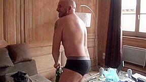 Straight curious suck gay for new experience - CrunchBoy