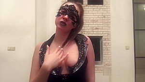 Striptease and masturbation on homemade amateur hot blonde self recording