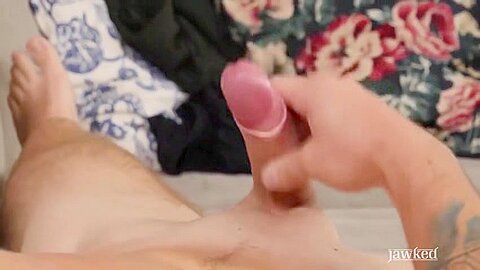 Strokes With No Shame And Looks Hot As Well With Duncan Strokes