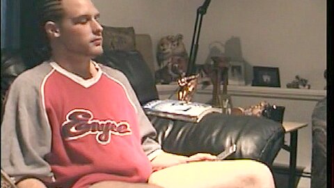 Stroking and Sucking Amateur Straight Boy Buzz - Str8BoyzSeduced