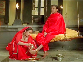 Sushmita Sen Hottest Ever Sexiest Scene - Chingaari