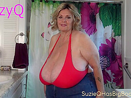 Suzie Bikini Bathroom