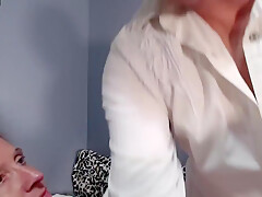 Swinginmilf Takes A Creampie To The Pussy Then Licks It Up With A Anal Plug In Her Ass