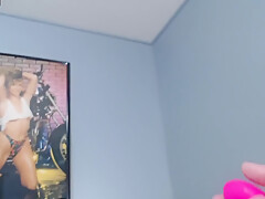 Swinginmilf Takes A Creampie To The Pussy Then Licks It Up With A Anal Plug In Her Ass