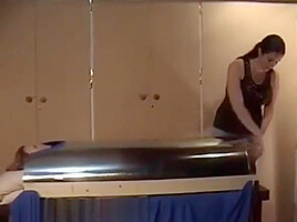 Tanning booth tickle