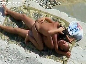 Tapes Couple Fucking on Beach