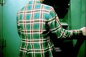The American Adventures Of Surelick Holmes (1971) 4 - R