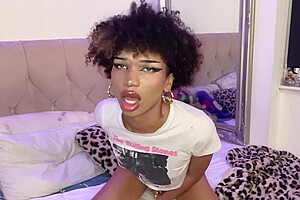Tiktok Femboy Cums From Dildo