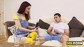 Tricky Guy Has A Nice Twosome With The Pretty Naive Stepsister