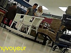 Upskirt 100 American Beautiful con esposo
