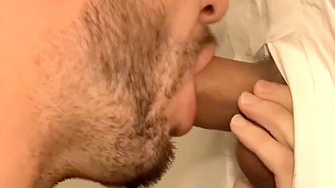 VEGAS GLORYHOLE - UNCUT MONSTER COCK