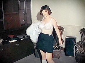 WHOLE LOTTA ROSIE - vintage big tits strip dance