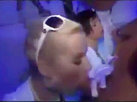 Weekend - in diese Disco - visit this disco