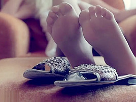 White nails pantyhose soles