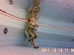 Wild fuck is recorded under water of the sauna pool 7
