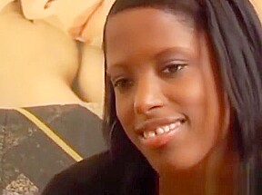 andrea bako en casting black debutante avec masturbation