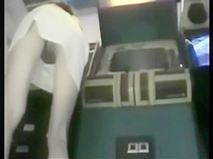 arcade show no panties