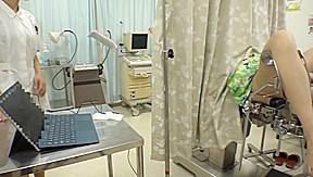 asian girls ginecolic exam