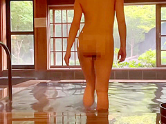 [fallen Leaves Nipples Kurokawa Onsen]