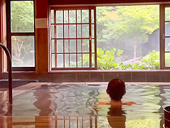 [fallen Leaves Nipples Kurokawa Onsen]