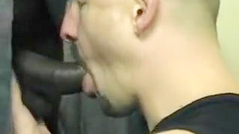 gloryhole suck uncut black cock