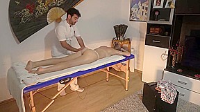 in massage parlor - Chubby masseur fucks client