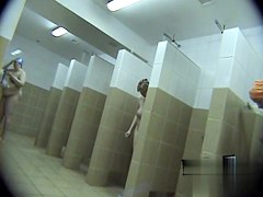 in public pool showers 812