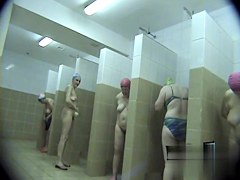 in public pool showers 915